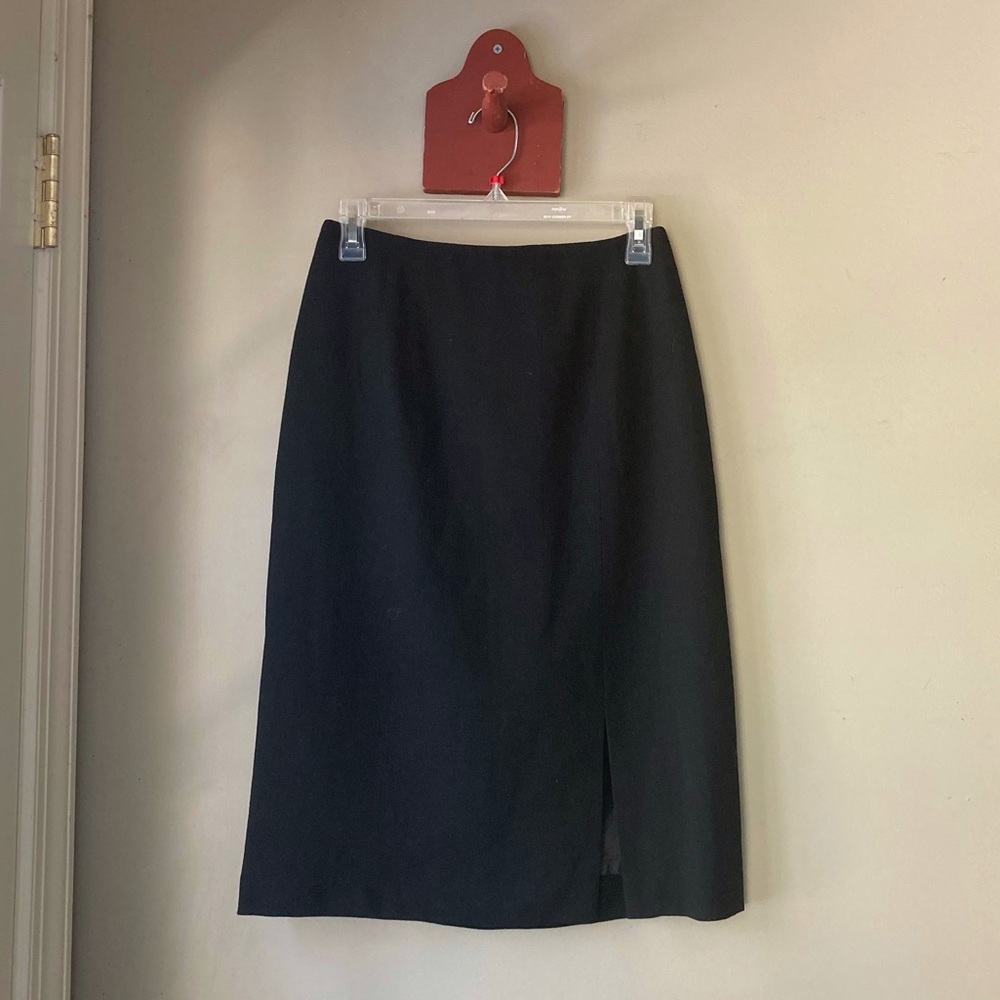 Vintage Talbots Petites Black 100% Wool Midi Skirt 4 - Picture 2 of 7